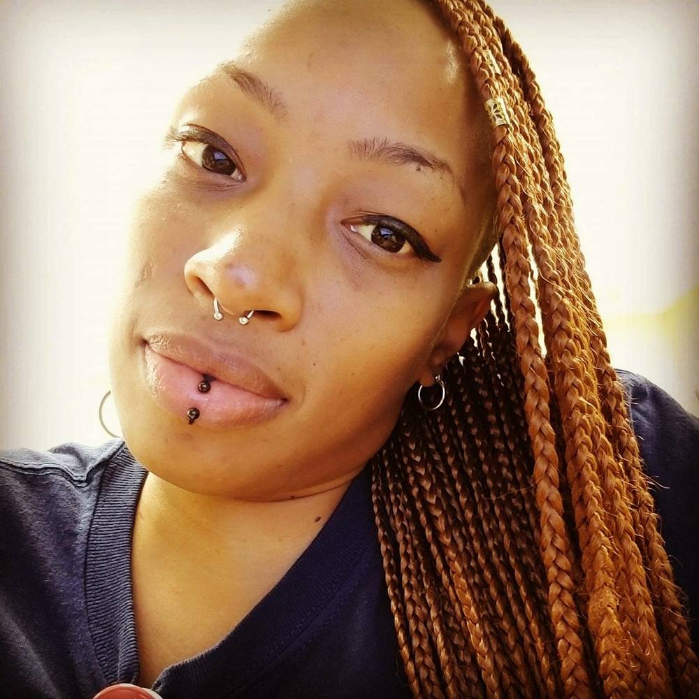 Meet your Posher, Veena